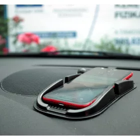   Csúszásmentes autós univerzális telefontartó és tablet tartó nanopad, csúszásgátló műszerfalra mobil eszközökhöz