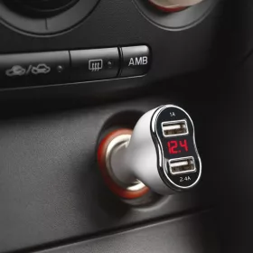   MNC autós szivargyújtó adapter 2 x USB, feszültségmérővel és árammérővel, fehér