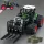 1/24 méretarányú traktor játékkészlet rakodókarral és széna bálákkal
