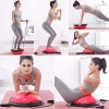 Bosu labda a sebességképzettséghez, egy félkör alakú egyensúlyozó jóga labda fitneszhez és pilateshez. Kék